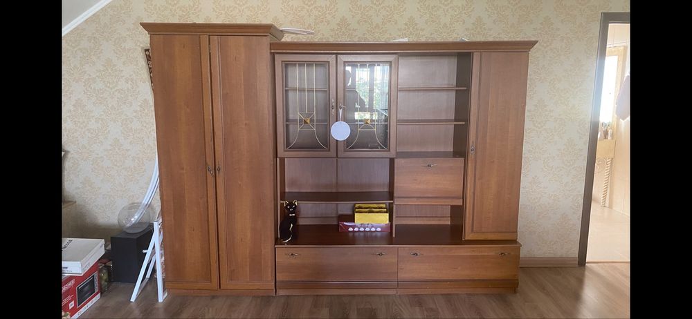 Шкаф, стенка для гостиной
