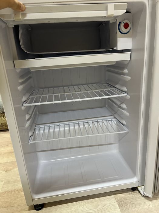 Продам холодильник в отличном состояние