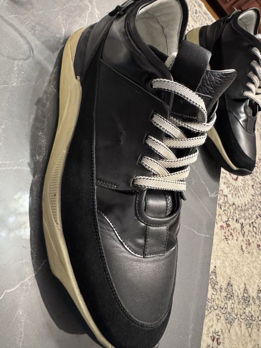 Продам вещи( обувь джинсы)