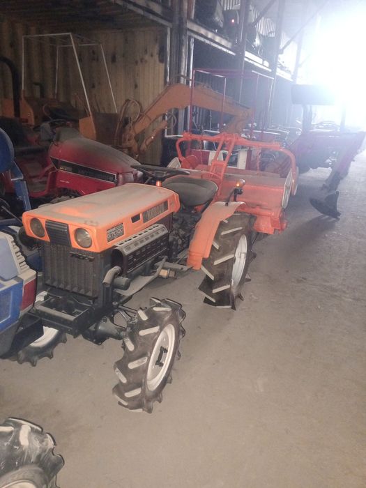 Кары вилочные погрузчики тракторға