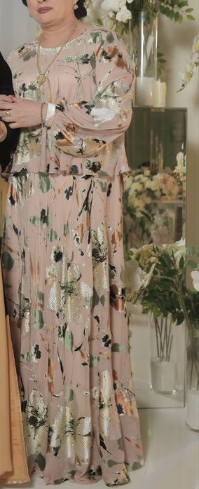 Продам нарядное платье