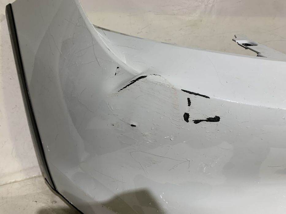 Bara spate Porsche Taycan, 2020, 2021, 2022, 2023, 2024, cod origine OE 9J0807421E.