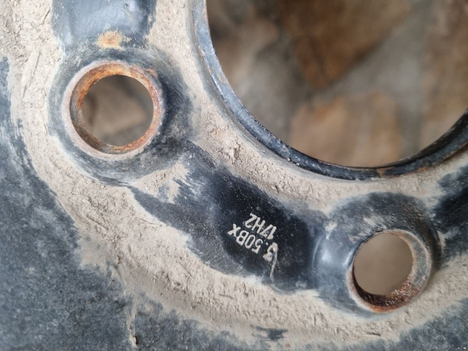 Резервна гума патерица за Bmw e60 e61 125/80/17