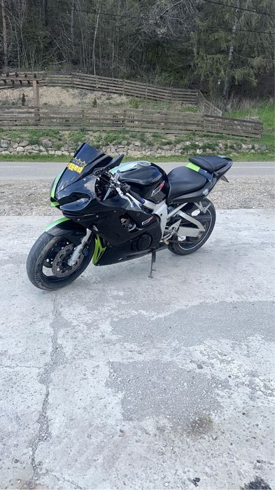 Yamaha r6 ( nu ktm , honda , kawasaki)