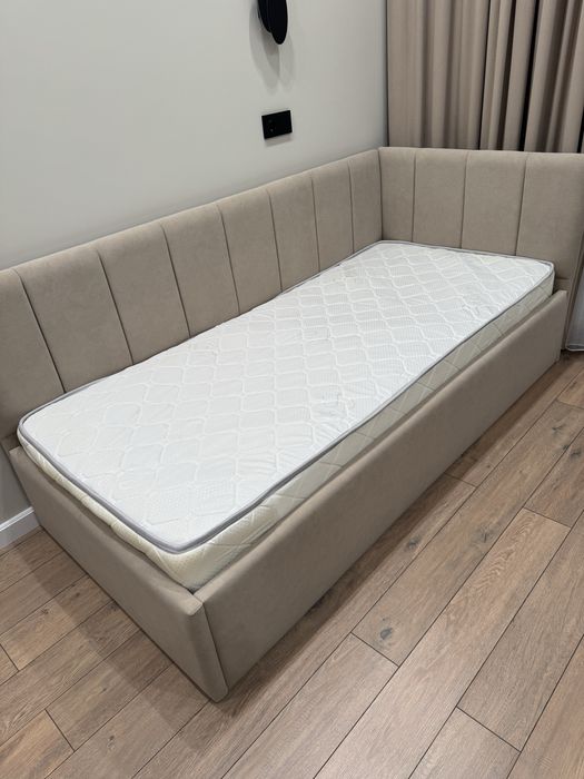 Продаю две односпальные кровати