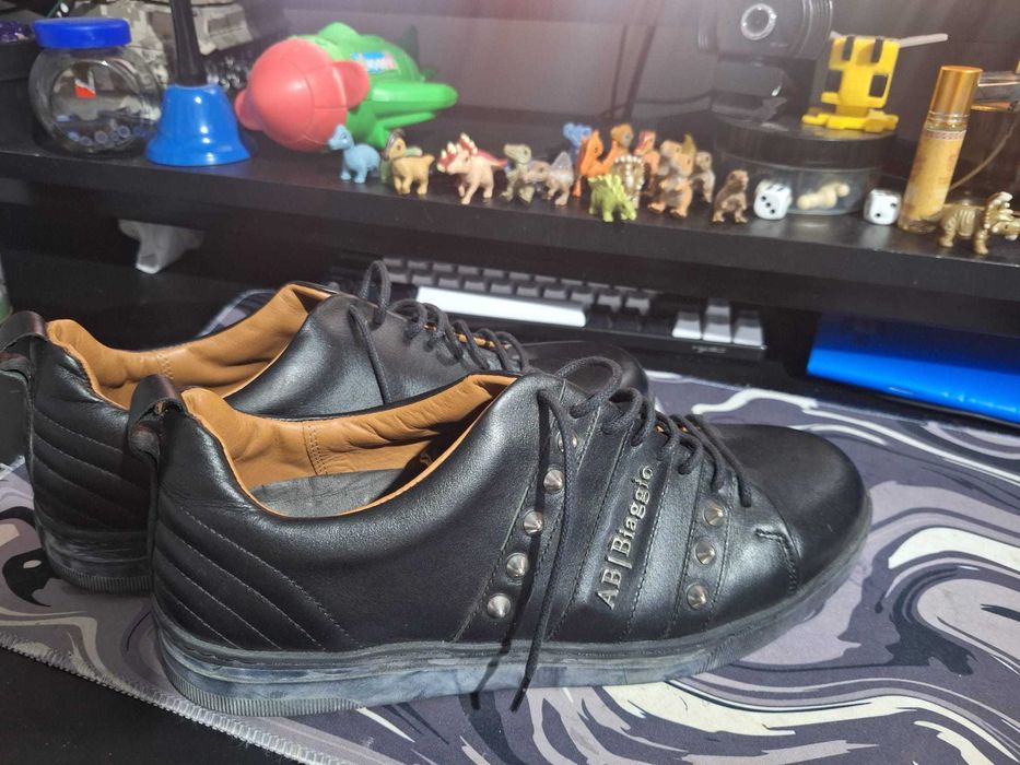 Adidasi Biaggio marime 42