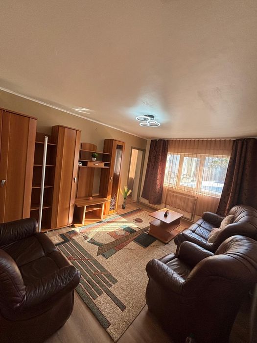 Apartament de inchiriat