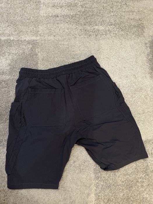 Къси панталони на Luda