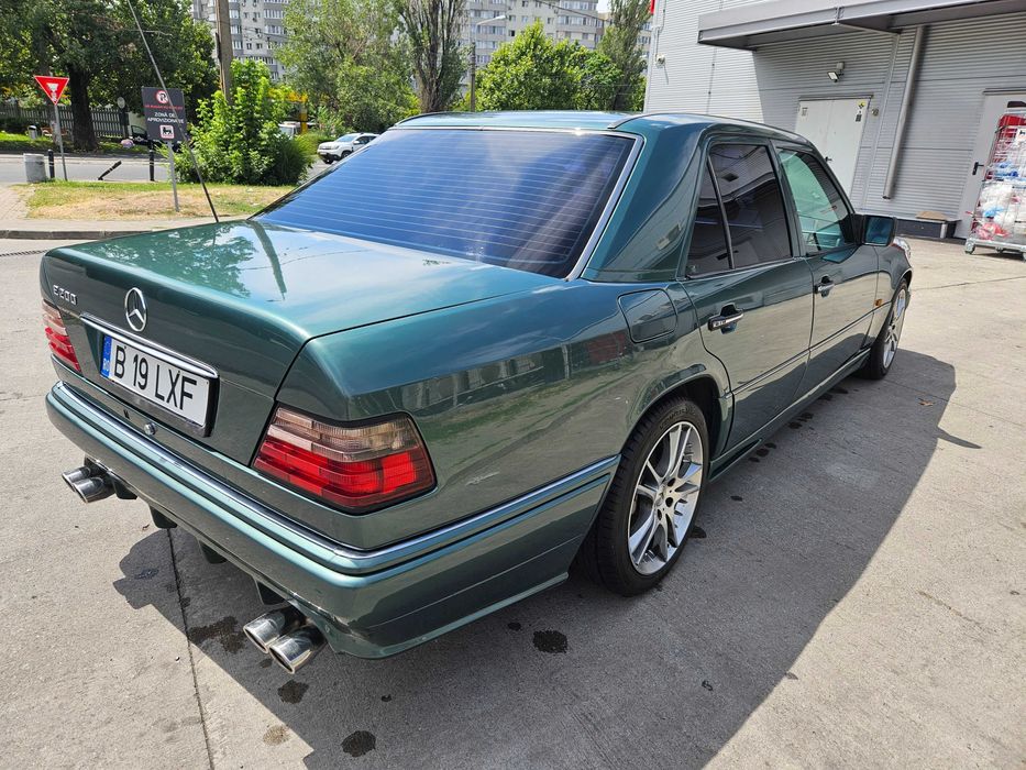 AMG-124-フルエヤロセツト Ornament portbagaj inox 🚀 pentru Mercedes E-сlass W124 1984-1997
