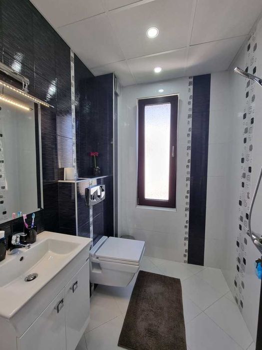 Продава се Къща в с. Рилци, Област Благоевград - 440 кв.м за 1263 €/кв.м - Снимка #12