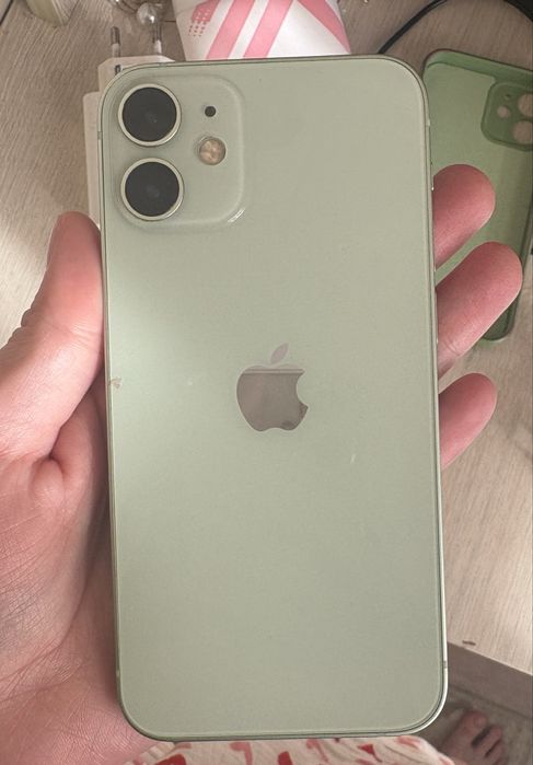 Продаю iphone 12 mini