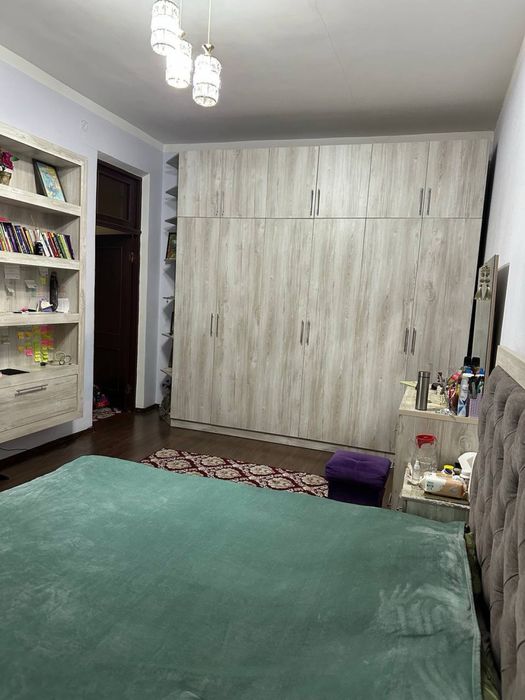 Спальный мебеллар сотилади хаммаси бирга