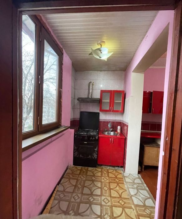 2-Комн. 3-Этаж. 50м². Продажа. Уй-Жой. Ттз-2. Ттз-Базар.