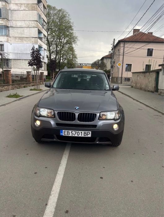 BMW  x3.