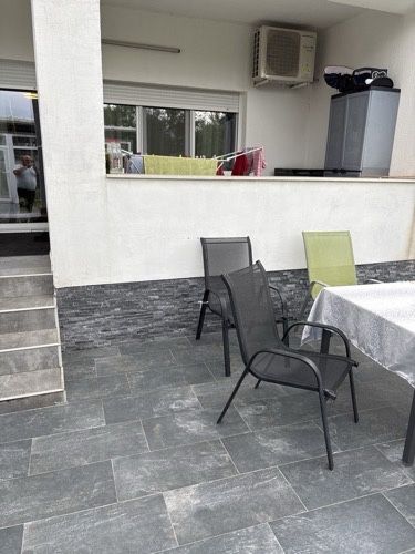 Proprietar Vand duplex lipovei aradului 5 camere