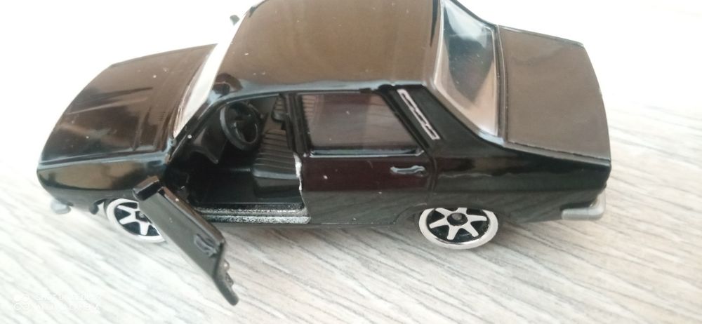 Macheta Dacia 1300 scala 1:64