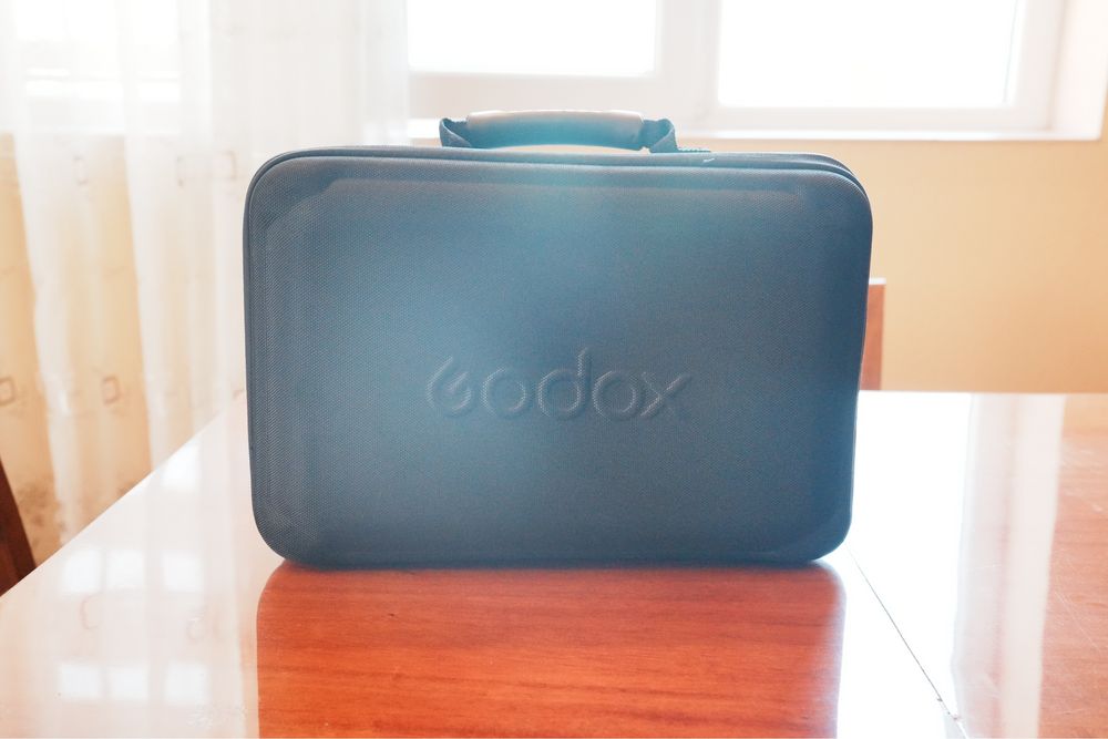 Godox AD200Pro 200Ws
