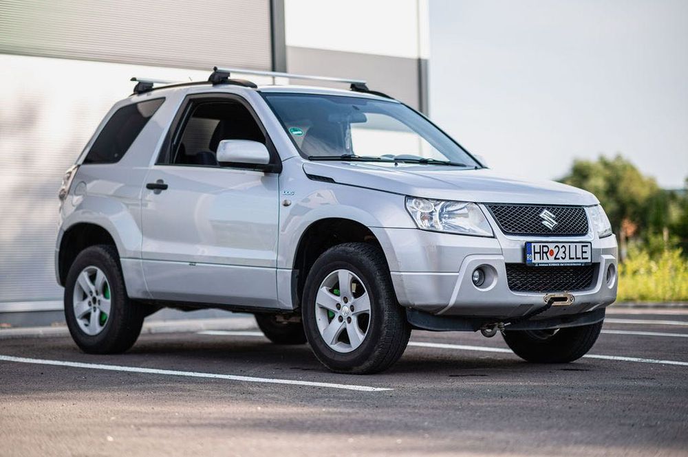 Suzuki grand vitara