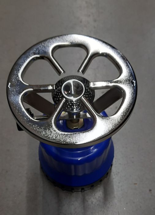 Aragaz de voiaj cu suport, din plastic dur, Nou!