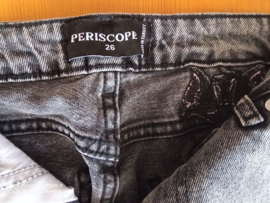 Дънки 26 размер . Графит цвят .
