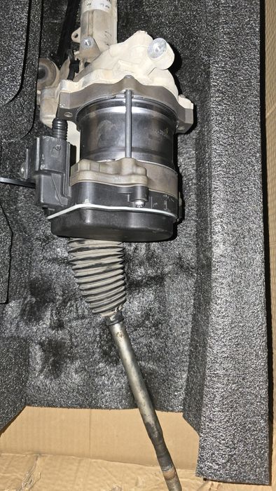 Лексус рулевой рейка