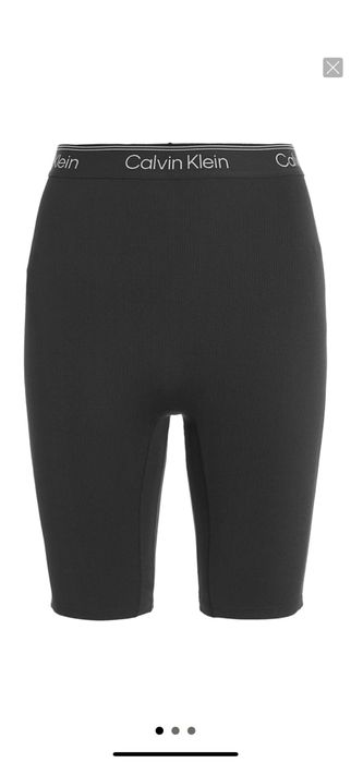 Calvin Klein къс клин