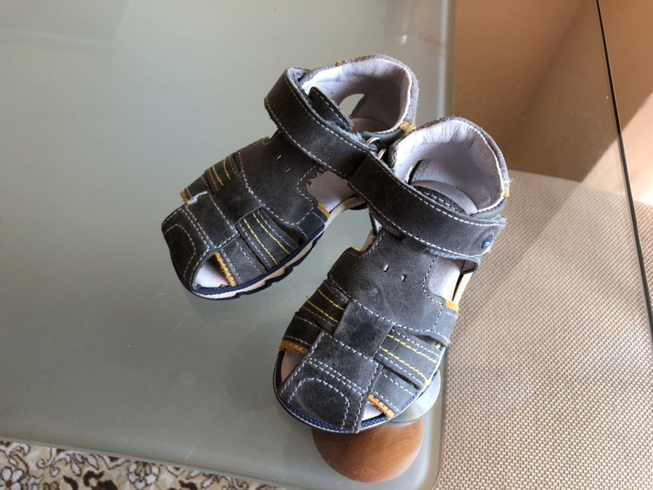 Zara ест. Кожа N23