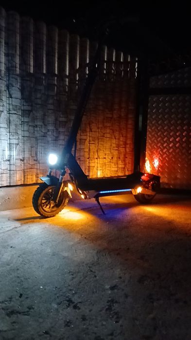 Vând trotinetă electrică KuKiring M4 max