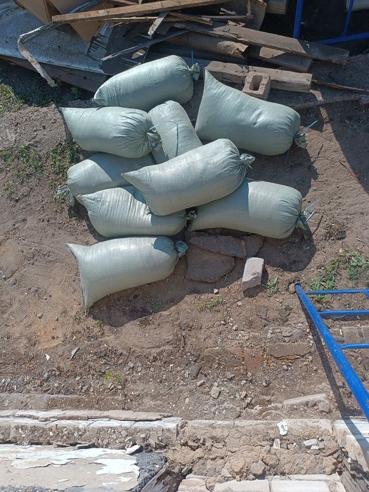 Продам опилки в мешках