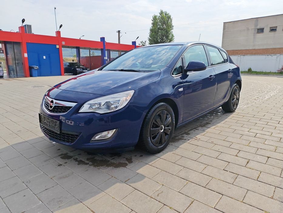 OPEL Astra 2011 — imagine 4