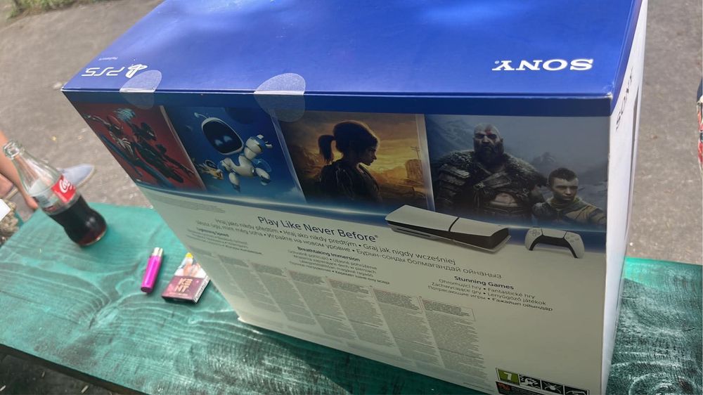 Ps 5 + maneta noua totul sigilat