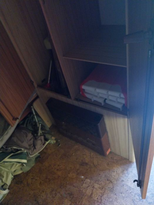 Продавам Каравана