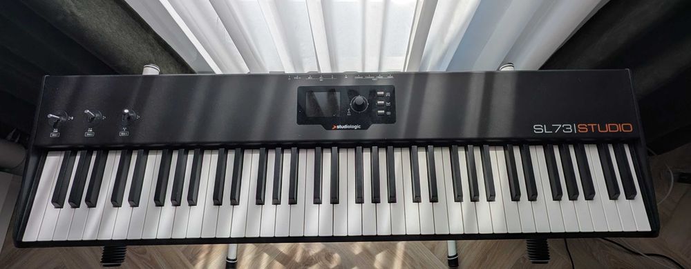 Studiologic SL 73 Studio midi controller