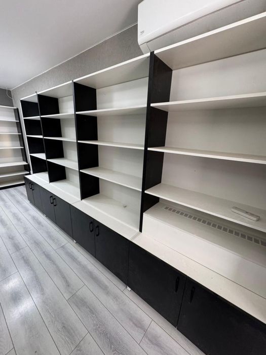 СРОЧНО продам полки/ветрины