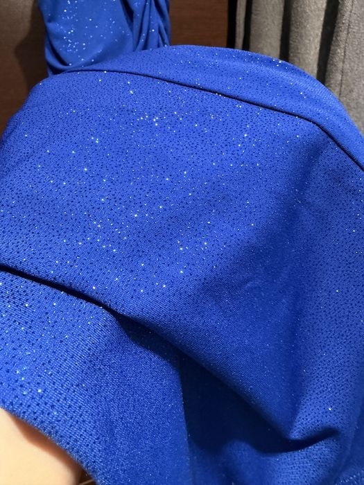 Официална рокля Jake*s в кралско синьо - блестяща