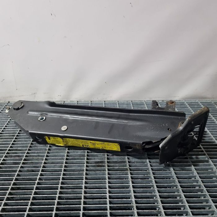 Cric AUDI Q7 2005 - 2009 (1462)