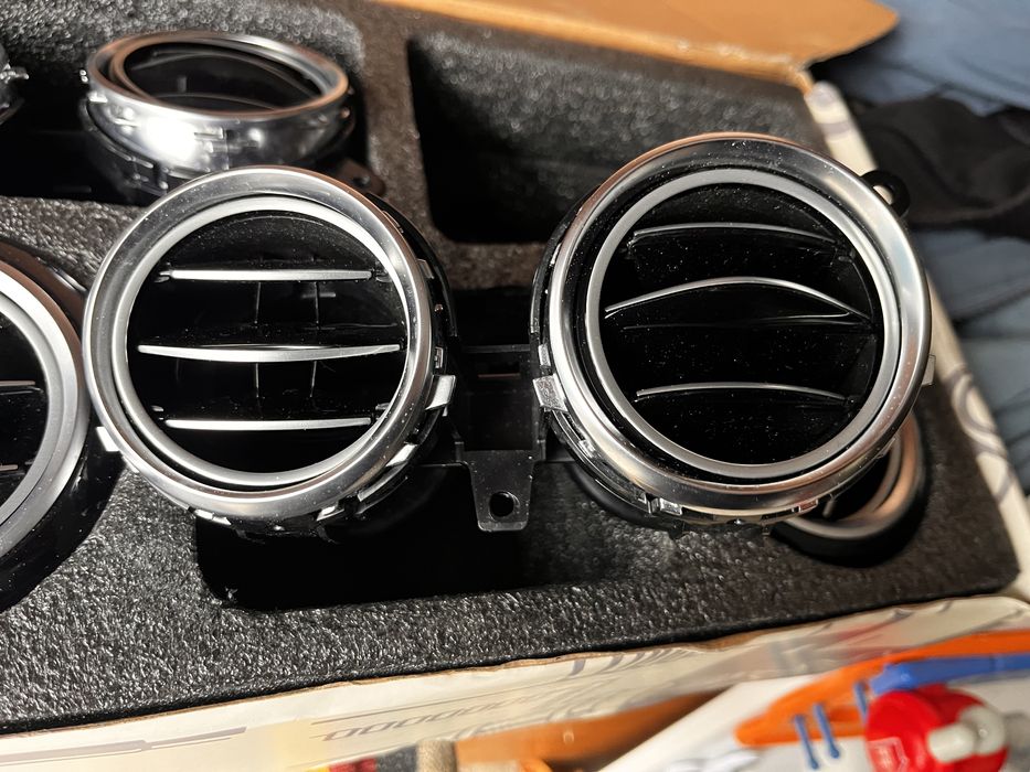 Piese Mercedes Benz E Class W 213 si VW Golf 4 IV