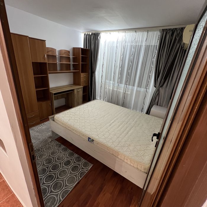 Inchiriez ap.3 camere decomandat Parcul Voievozilor