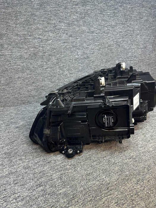 Far stanga laser Bmw X5 g05 nfl