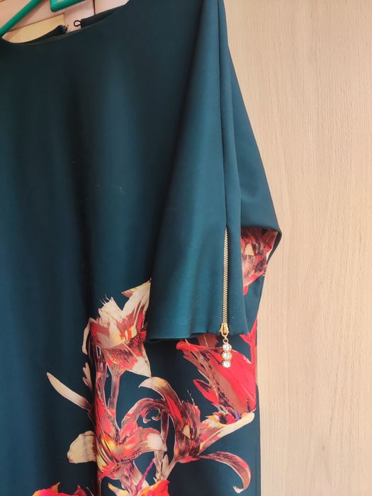 Продам платье в отличном состоянии