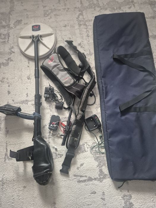 Minelab 7000 в хорошем состоянии
