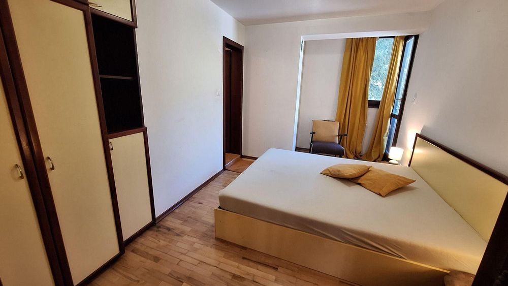 Дава се под наем Четиристаен апартамент в София, Лозенец - 101 кв.м за 1070 € - Снимка #6