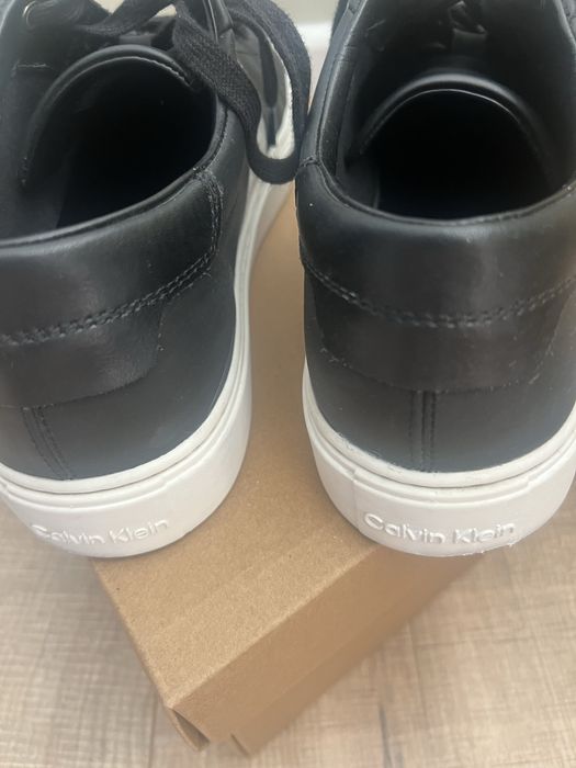 Calvin Klein - обувки