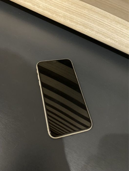 Срочно продам Iphone 11 64 gb