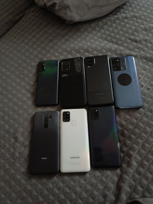 Продам телефоны все рабочии