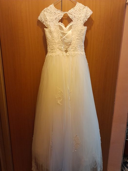 De vânzare rochie de mireasa