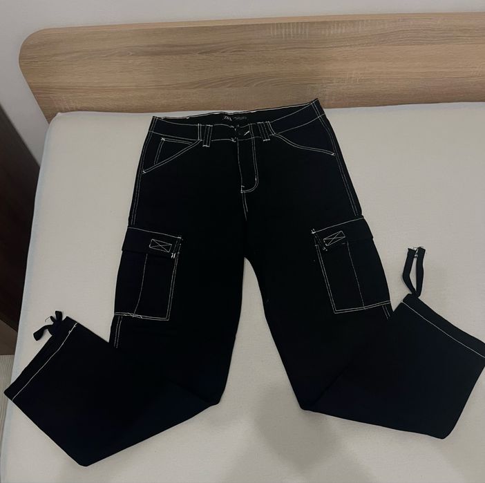Панталони на ZARA