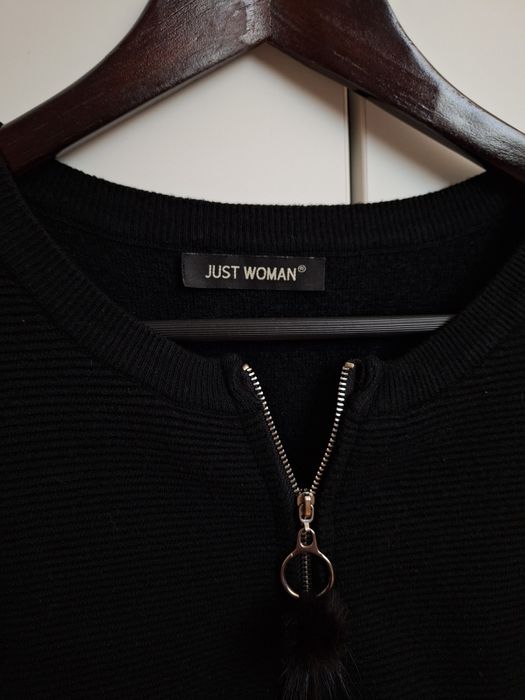 Черна жилетка с цип