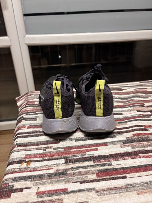 Маратонки Nike Air Zoom Tempo NEXT% Flyknit