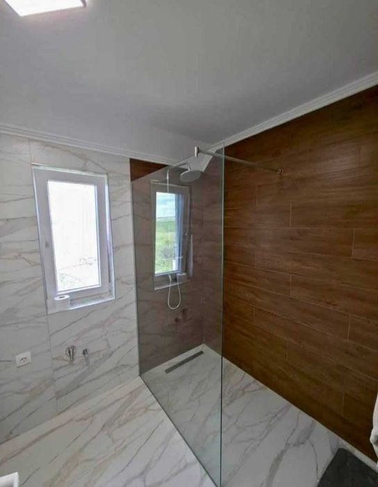 Zugrav Meserias Renovari Interioare
